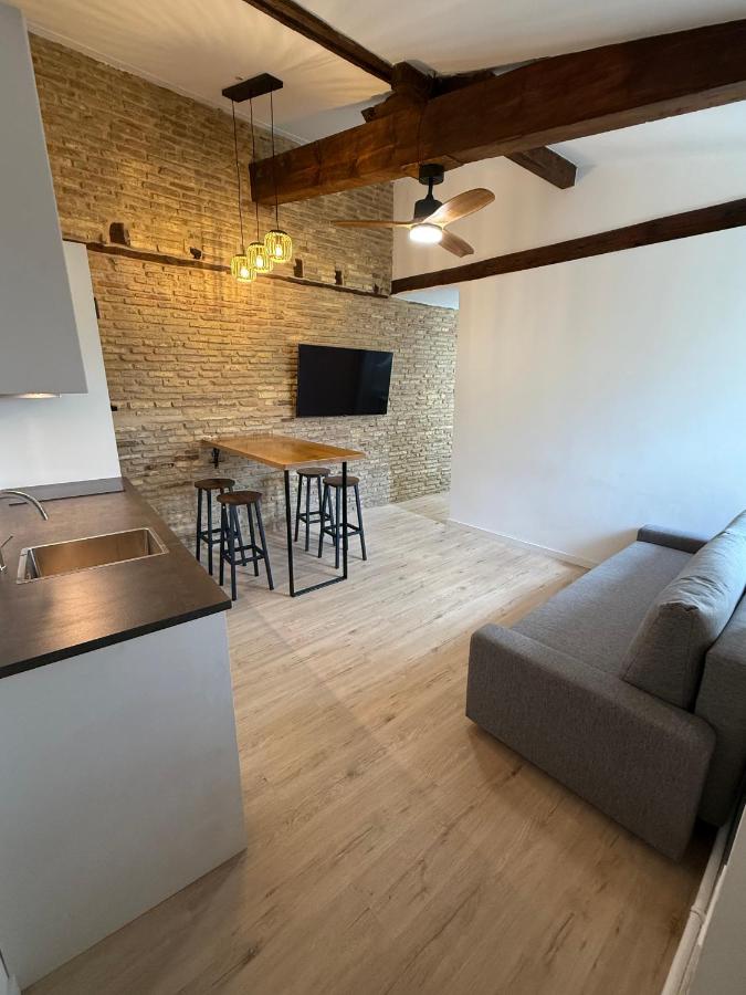 Precioso ático con vistas en el centro de Pamplona - B&B Pamplona