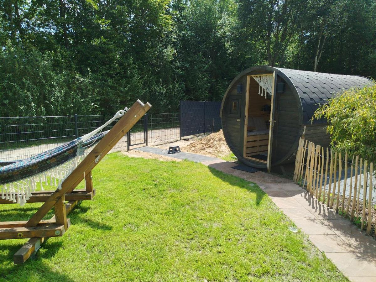Schlaffass Natursee-Chalet mit Sanitärfass - B&B