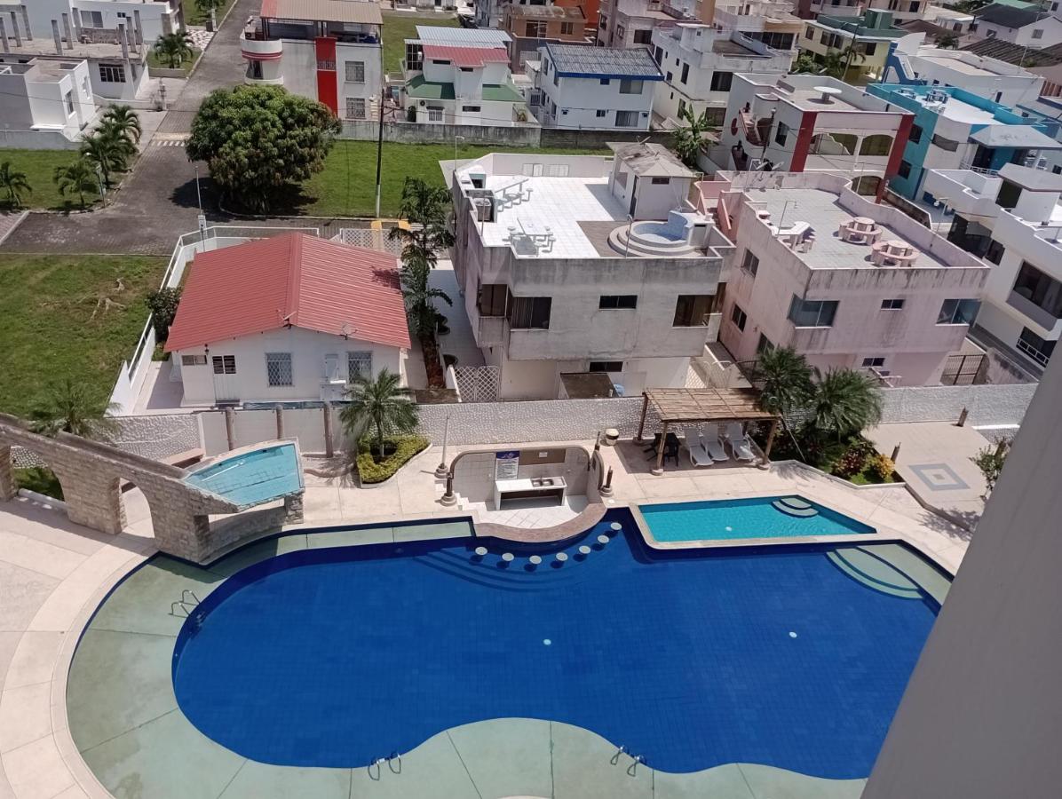 Playa Costa Azul Tonsupa- Esmeraldas - B&B Esmeraldas