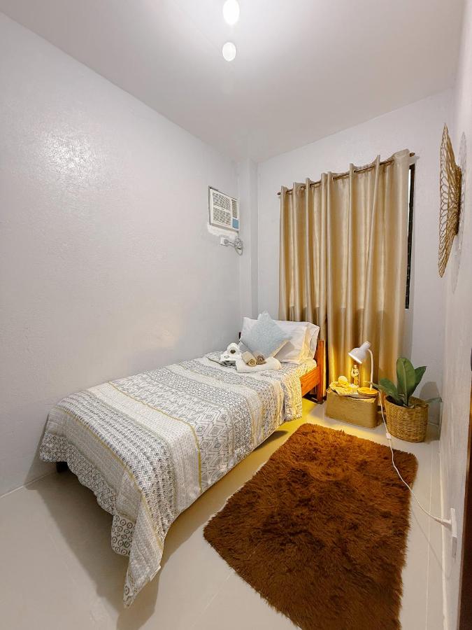 Gypsy's Hideaway near Airport perfect for layovers - B&B Puerto Princesa