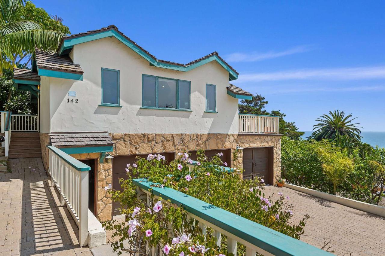 Blue Ocean View Retreat - Minutes to Beach - B&B Summerland