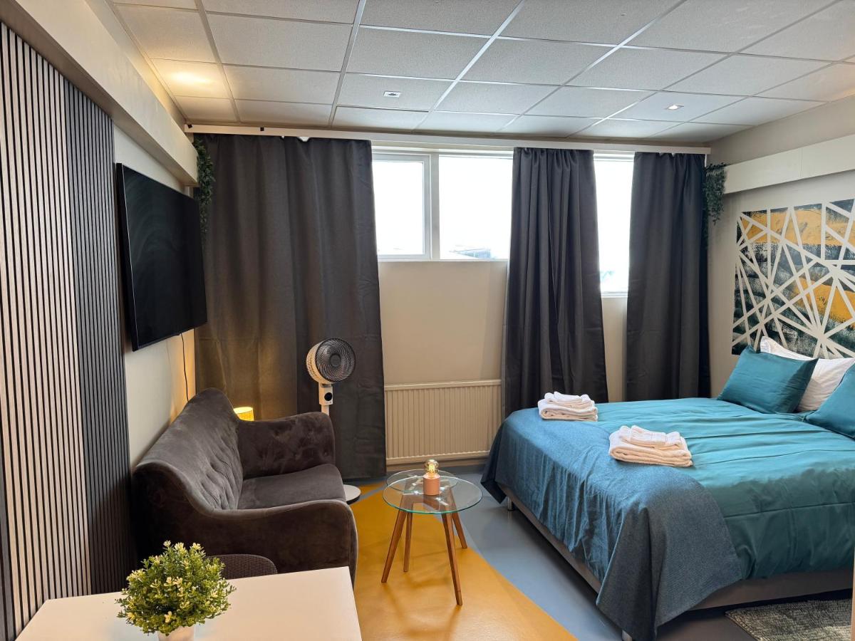 Base apartments ap 211 - Capital region of Reykjavík - B&B