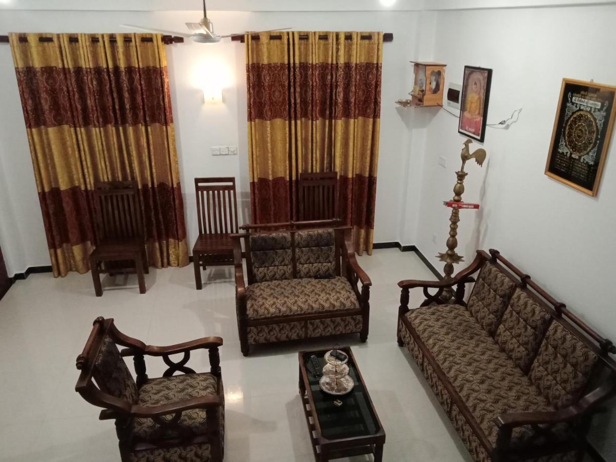 ARIYASIRI k VILLA - Ferienwohnung Ahangama