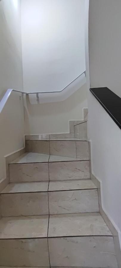 Sobrado em condomínio tranquilo em Mongagua - B&B