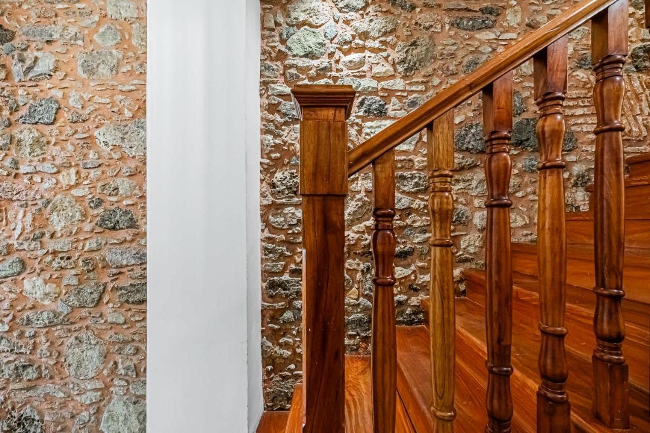 Grandiose 1BR with Balcony in Plaza Herrera - B&B Panama City