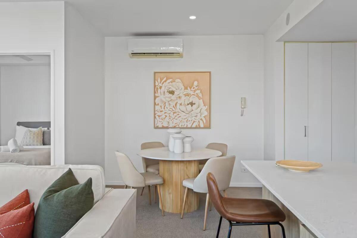 Peaceful Residence with Parking - Bed and Breakfast Brisbane