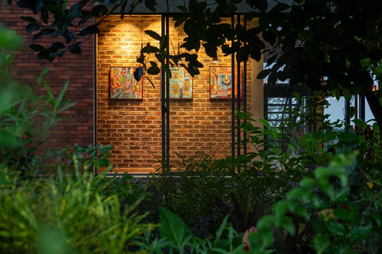 Thompson Heights Luxury Villa in Galle - B&B Ankokawala