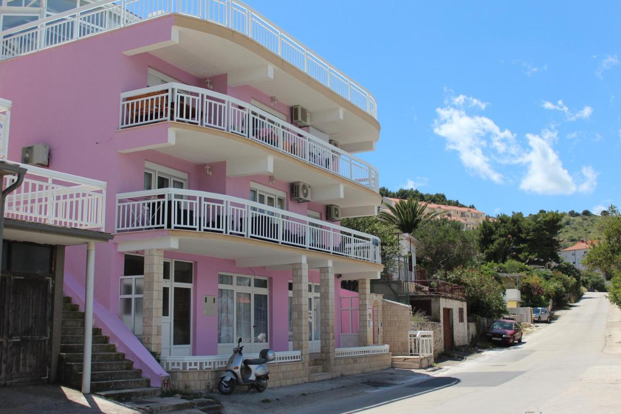 Lilac Apartments - B&B