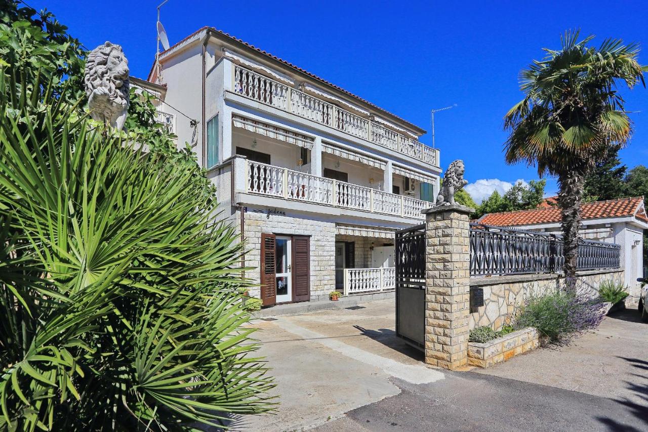 Guest House Villa Jadera - Ferienwohnung Zadar