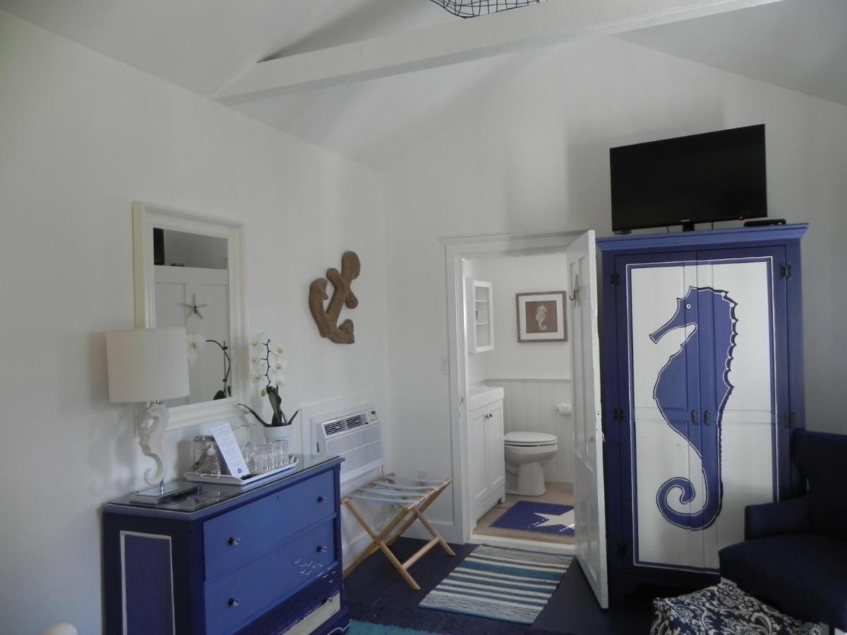 Camden Cottage - Queen Bed