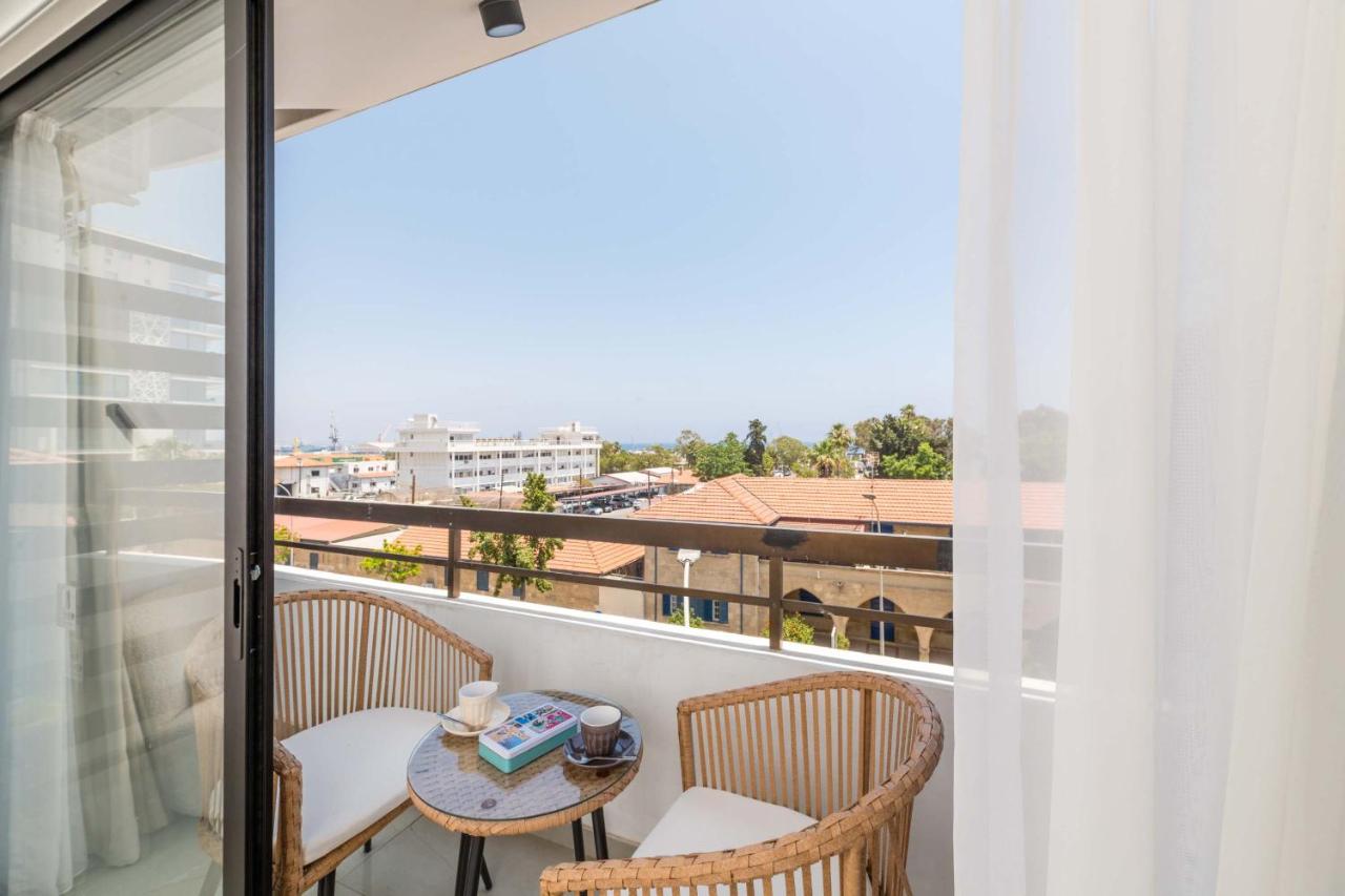 Finikoudes Marina View 202 - B&B Larnaka