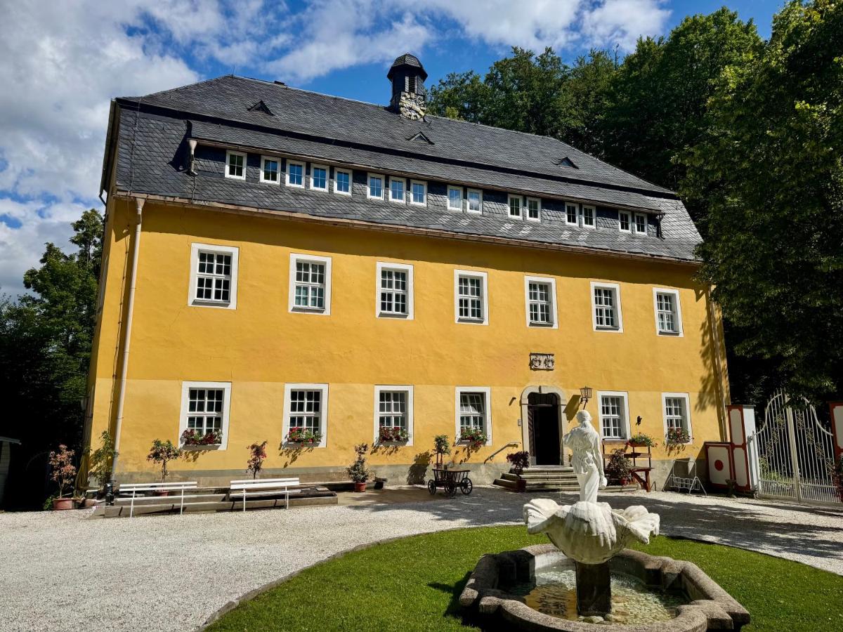Kavaliershaus neben Schloss Rauenstein - B&B