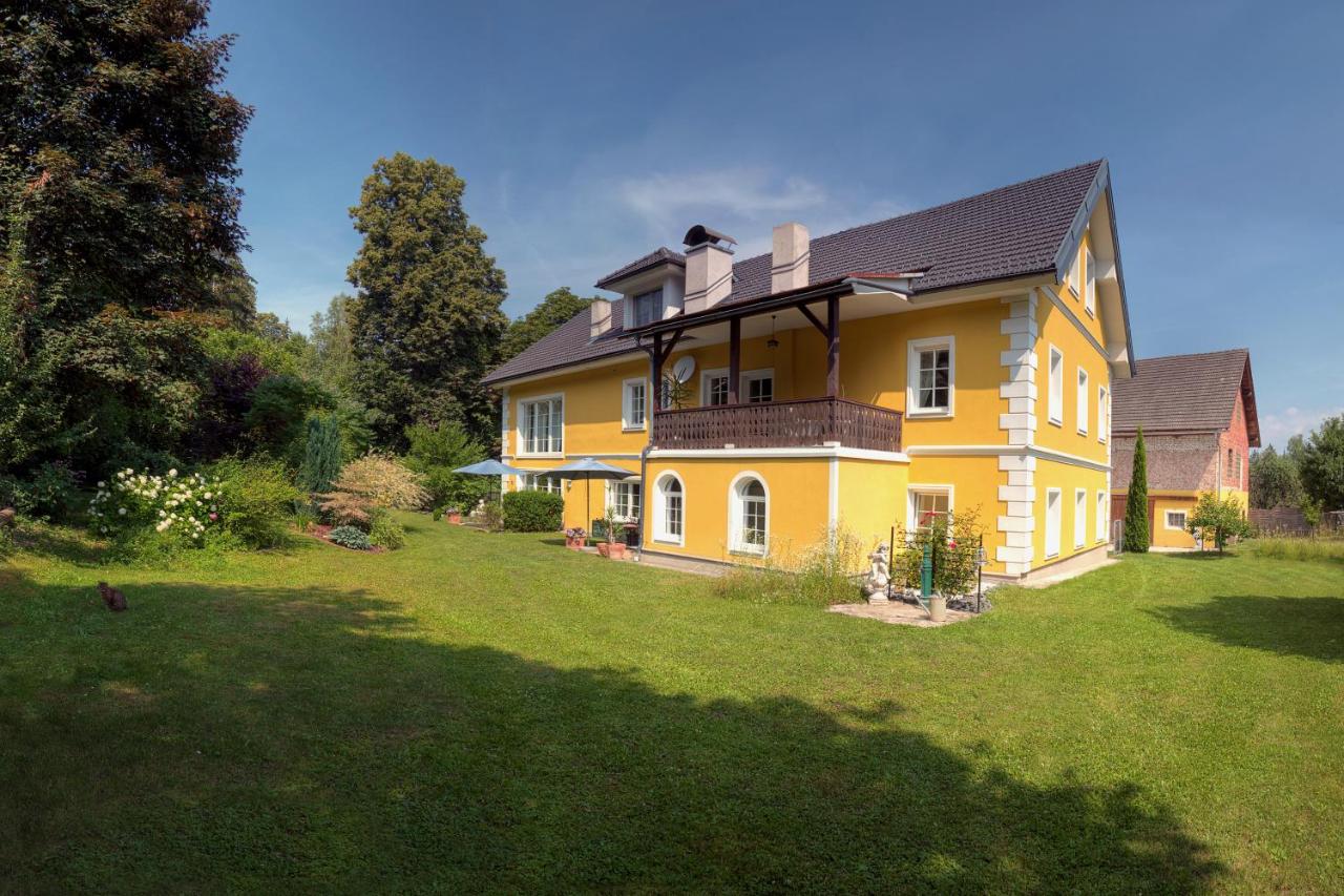 B&B Unterburg am Klopeiner See - Landhaus Ferk - Bed and Breakfast Unterburg am Klopeiner See