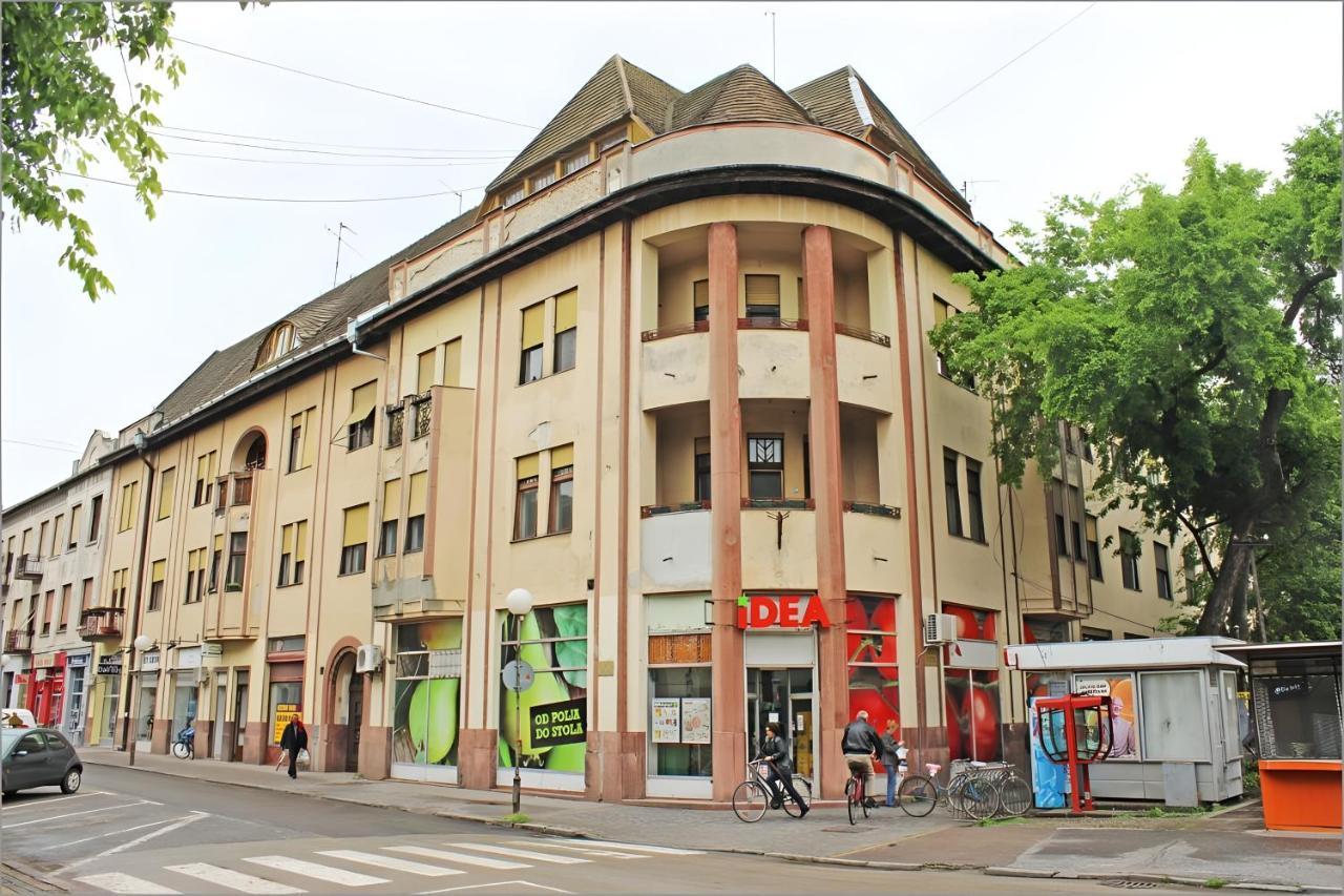 Palace Vajdniger - Ferienwohnung Sombor