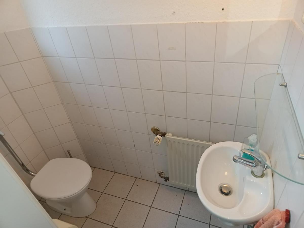 "ZELTCHEN" 1-ZApp mit WC, aber OHNE DUSCHE! - B&B Hofgeismar