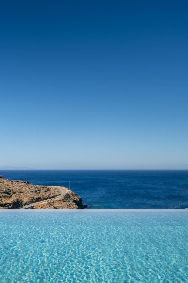 The Royal Blue Andros - Chambres d’hôtes Batsíon