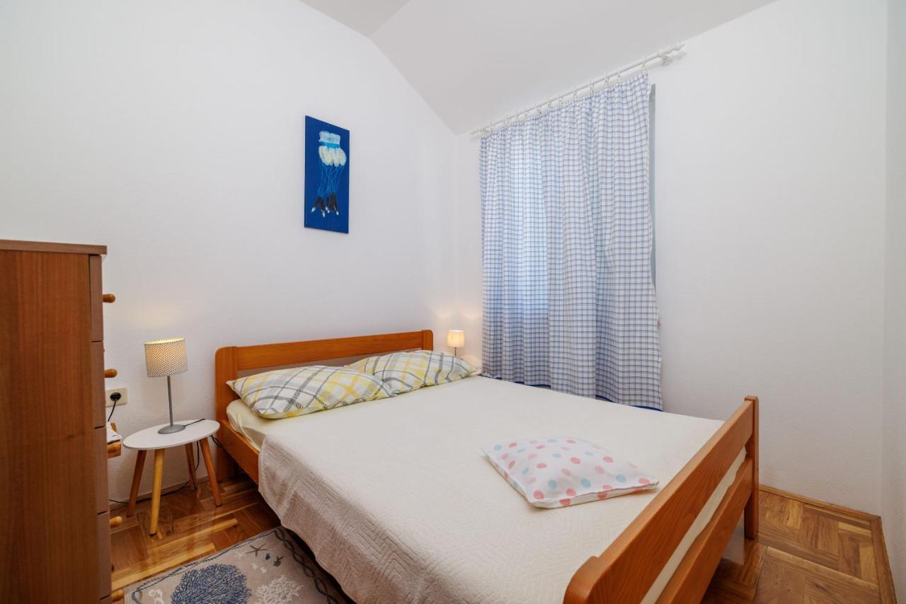 Appartamento con 2 Camere da Letto