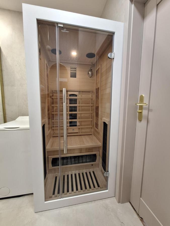 Apartament "Jasna Częstochowa" z Sauną w samym Centrum blisko Jasnej Góry - B&B