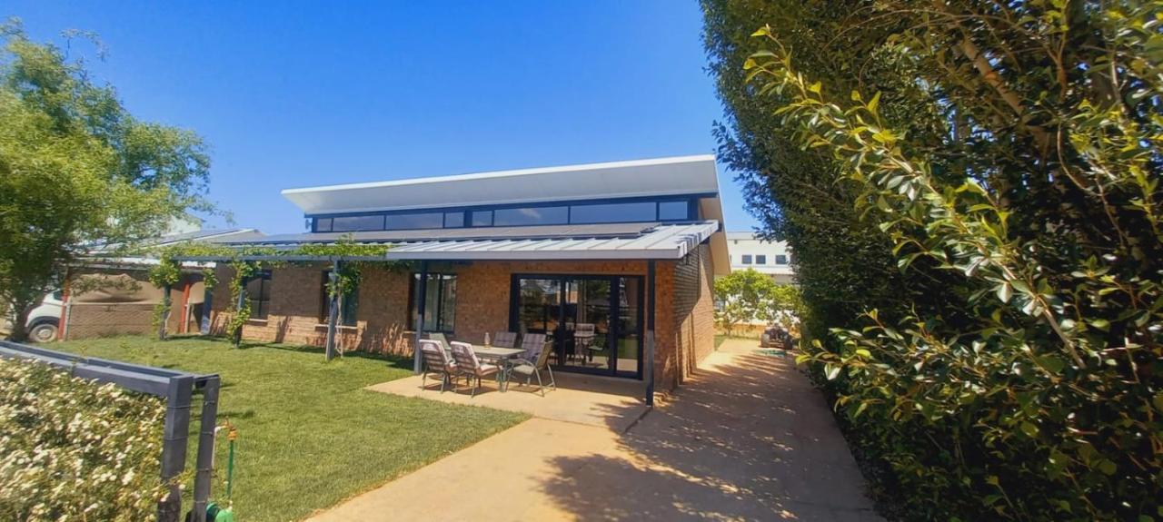 Vacation Home in Orania - B&B Orania