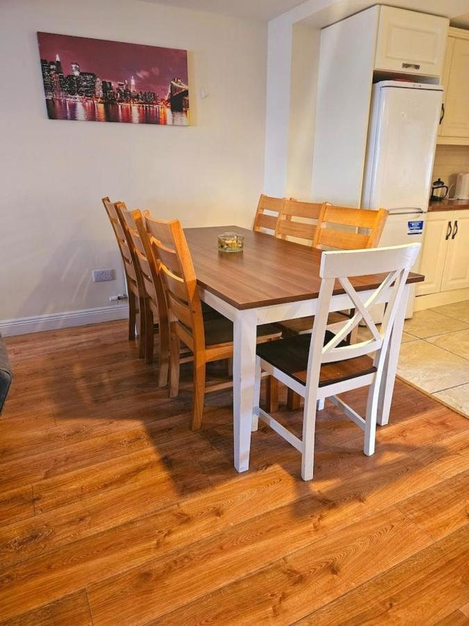 3 bedroom house - Ferienwohnung Cork