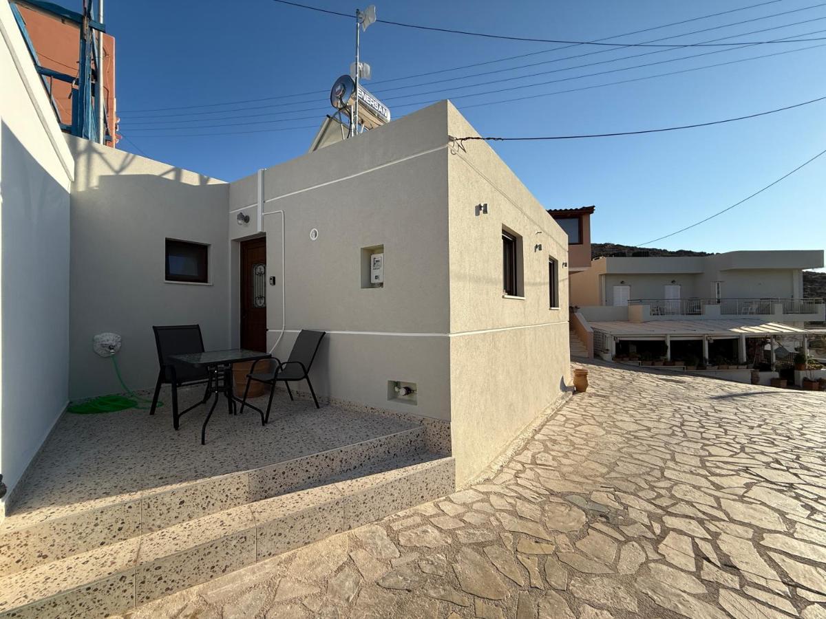 Kalithea Chorio 2 - Chambres d’hôtes Angathiás
