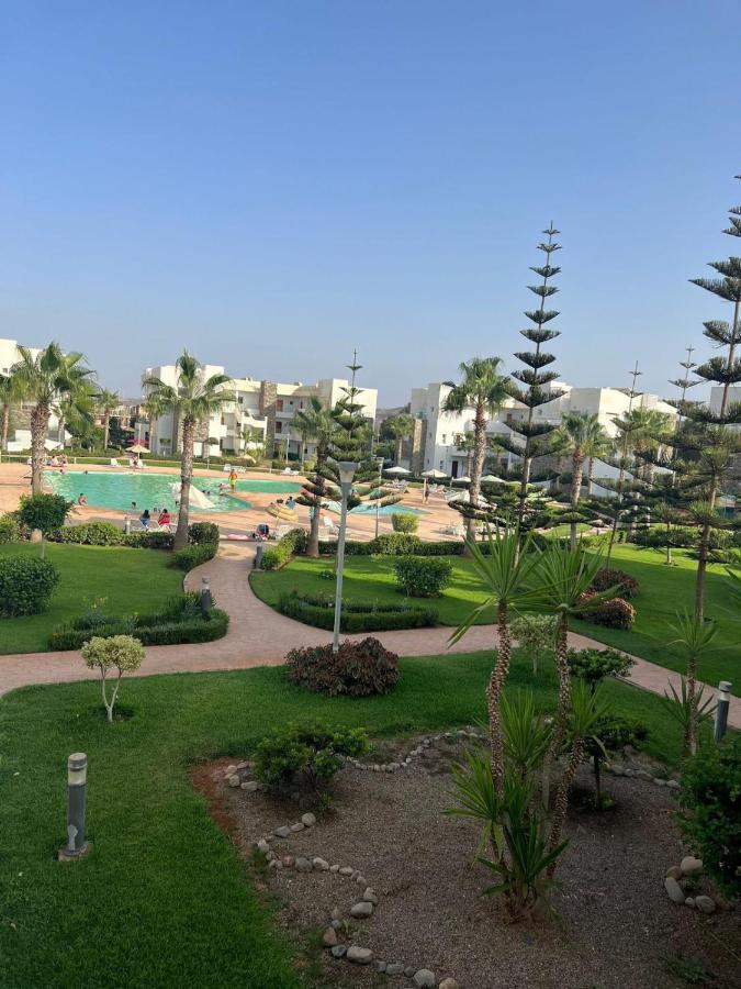Résidence Perla Saidia-seulement pour les familles- Plage à 5 min à pieds - Piscine en travaux - Chambres d’hôtes Saidia