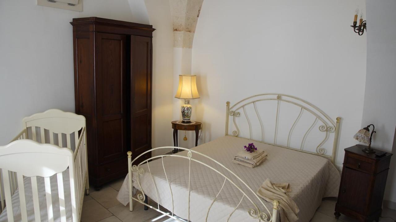Chambre Lit King-Size - Accessible aux Personnes à Mobilité Réduite