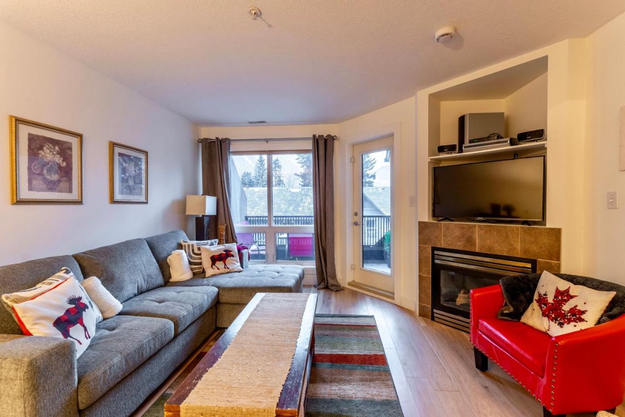 Alpine Village Condo by Canadian Rockies Vacation Rentals - B&B Canmore