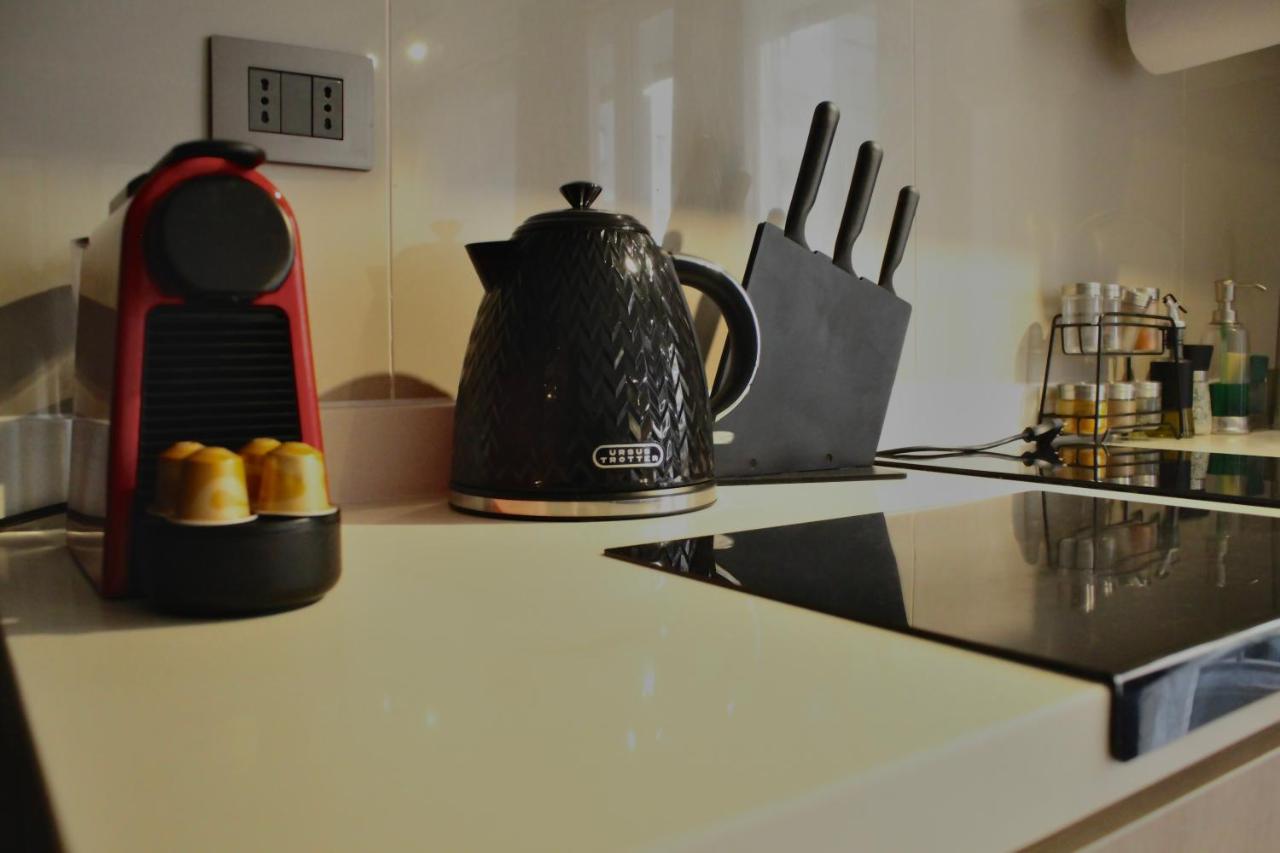 Depto Estudio Metro Santa Lucía - B&B