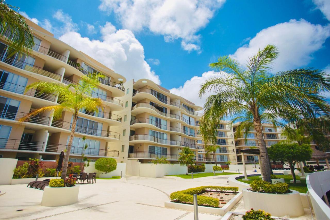 Large&modern apartment with private terrace - B&B Cancún