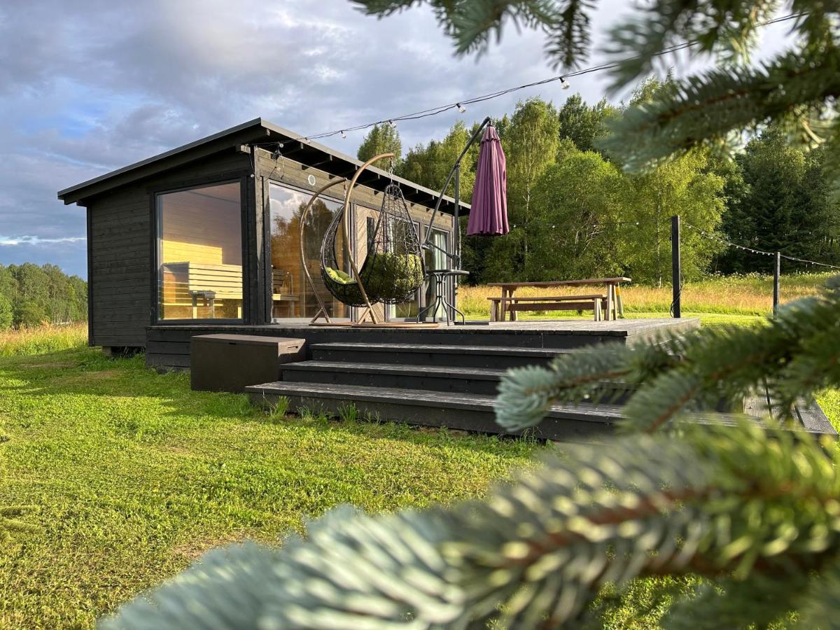 Melnā kalna kamene - B&B