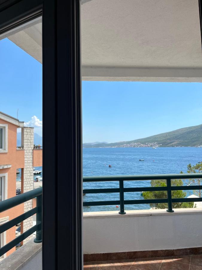 Anturium Herceg novi Montenegro - B&B Baošići