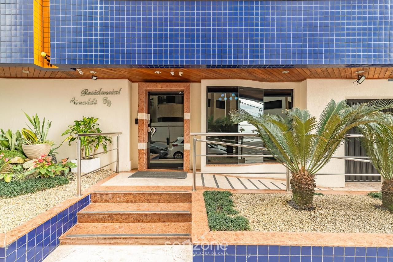 Apt 3Q c/ Churrasqueira a 80m da Praia ERV0101 - B&B Balneário Camboriú