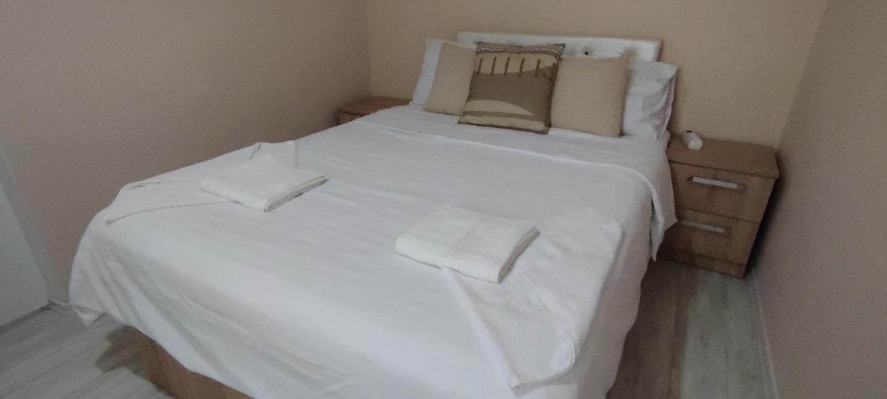 Vicky's Boulevard Nest - B&B