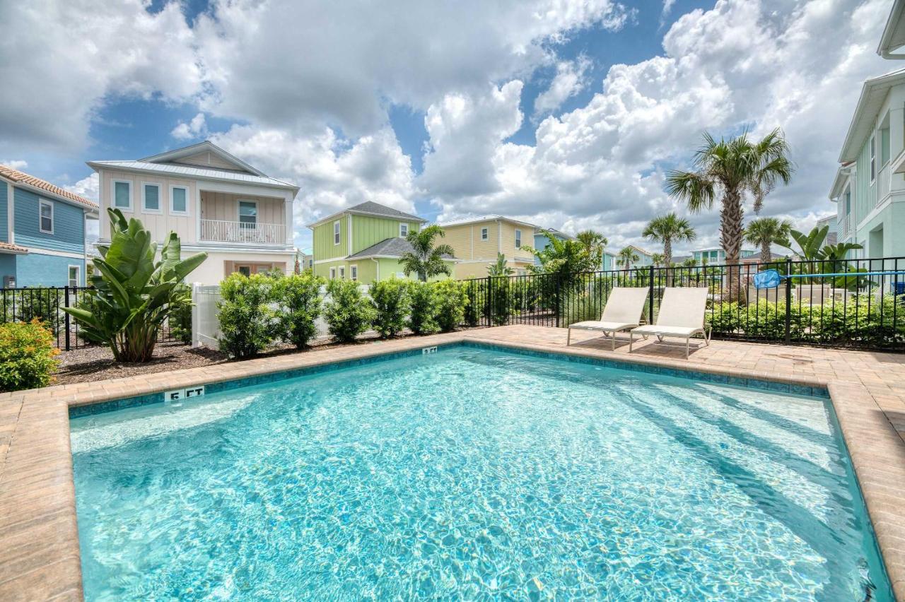 The Sea Shelter - Sunny 4 BDR in Margaritaville - Bed and Breakfast Orlando