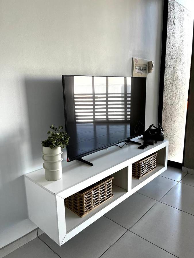 Staycation on Wild Olive - B&B Windhoek