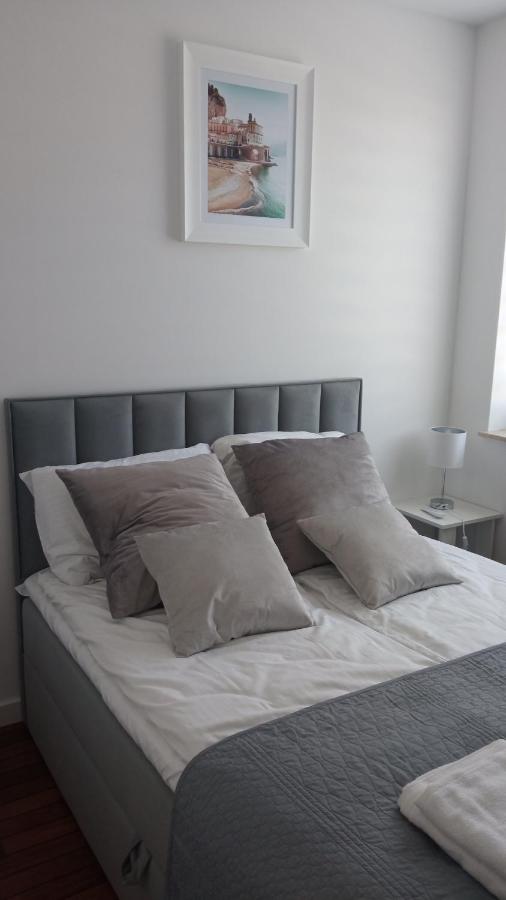 lux Apartament Przemyśl - B&B