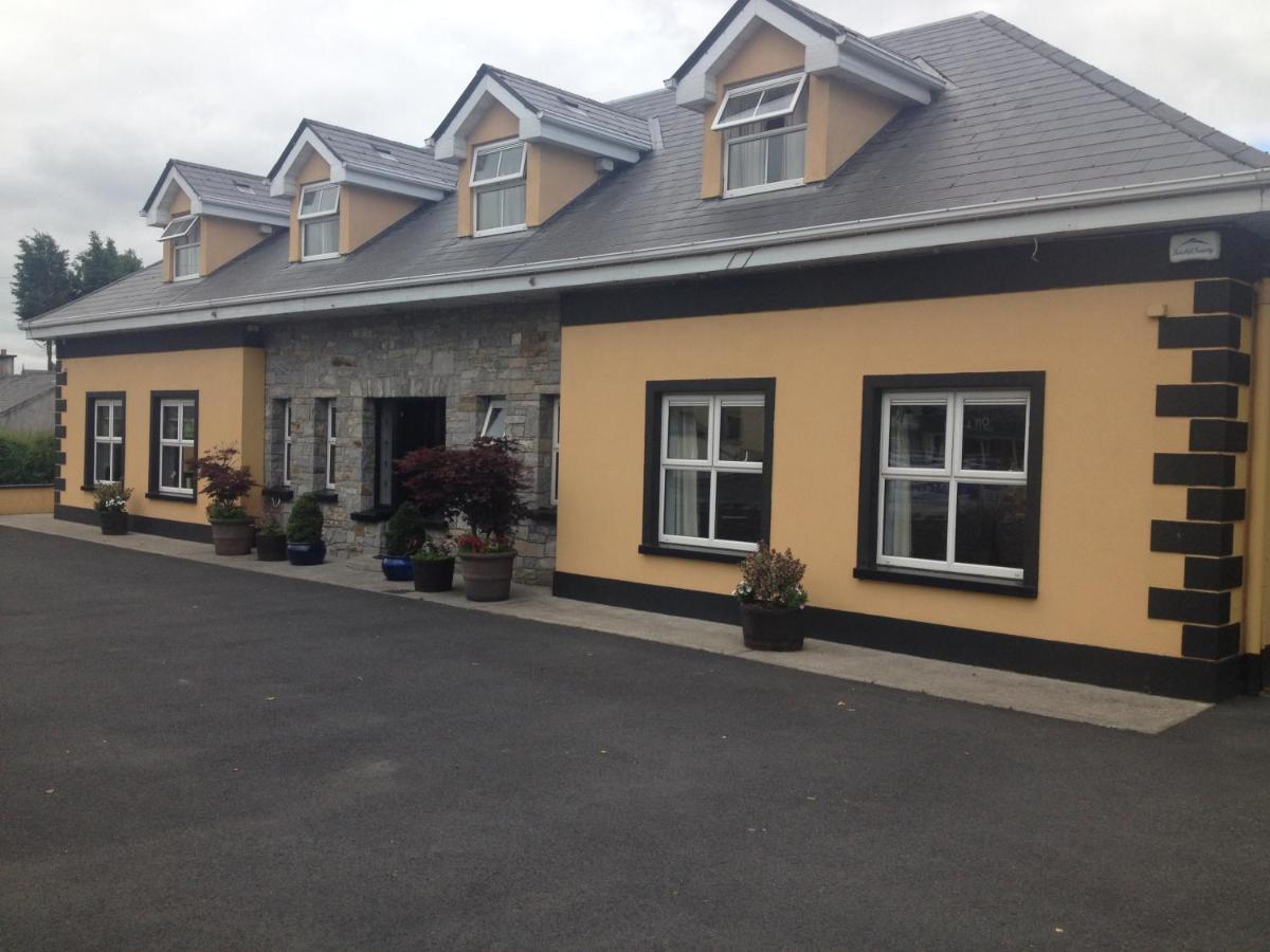 Carragh House - Bed and Breakfast
