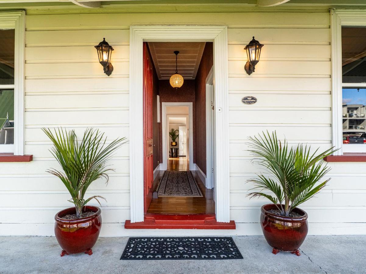 Creed Cottage - Whitianga Heritage Retreat - B&B Whitianga