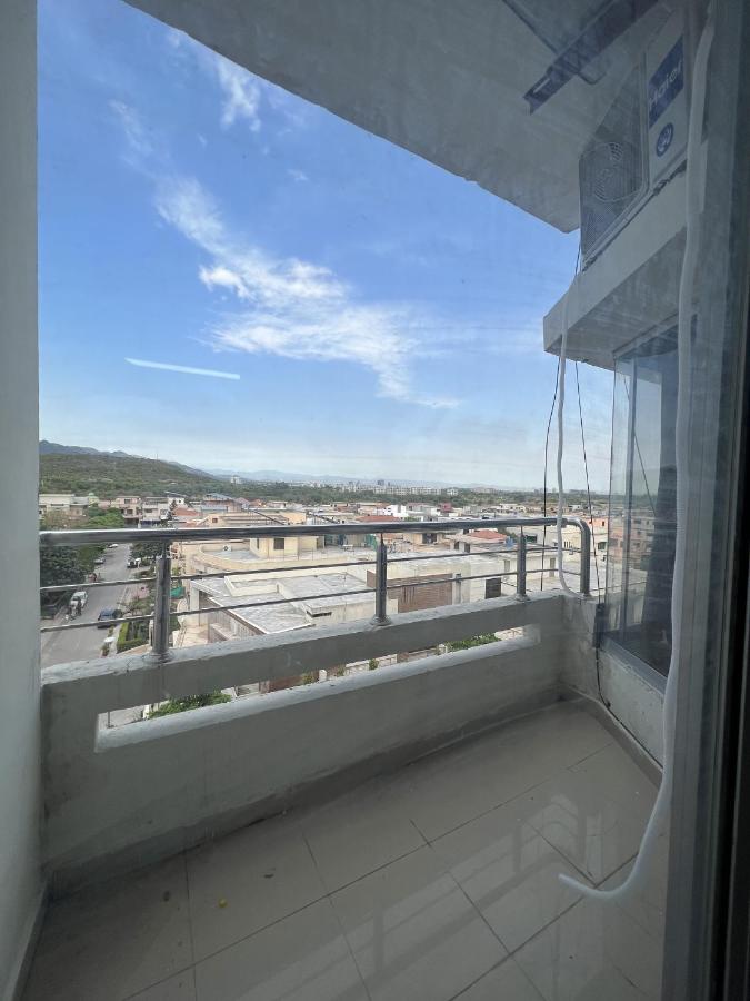 Two Bedroom Apartment with best amenities - Bed and Breakfast Islamabad