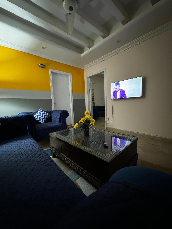 Cozy One Bedroom Apartment - Bed and Breakfast Islamabad