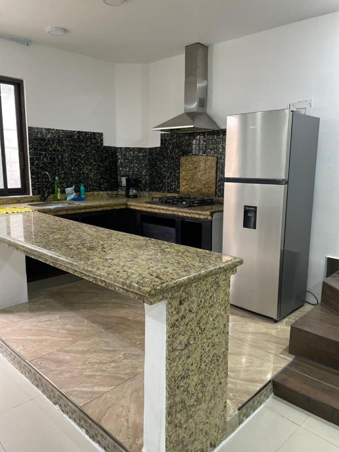 Alojamiento Centrico Facturamos - B&B Villahermosa