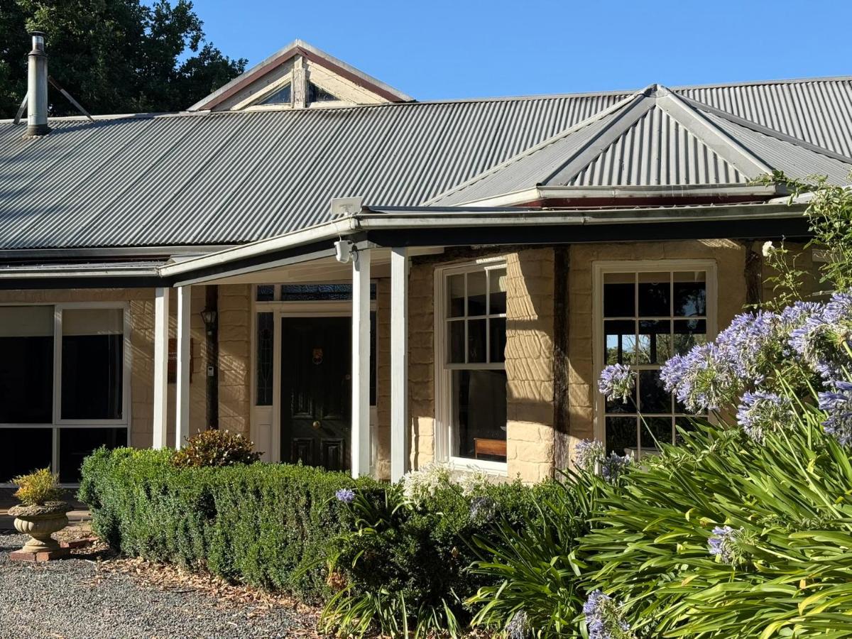 Elegant Country Living - The Homestead by Scotch Hill Truffle Farm - Ferienwohnung Neerim South