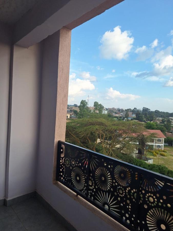 Yellow Petals Homestays - B&B Nanyuki