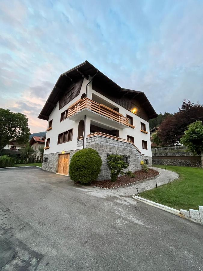 Mountain Garden Apartments Larice - Chambres d’hôtes Giustino
