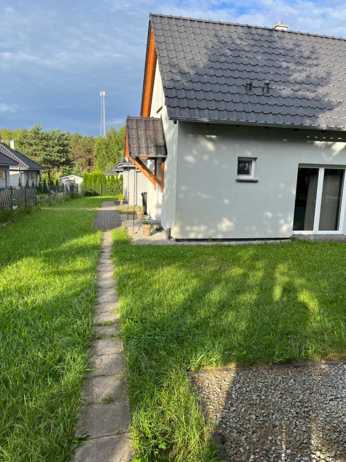 Tęczowe Domki Niesulice - B&B