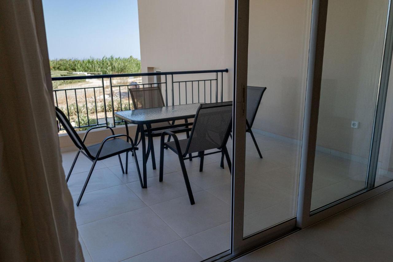 Phaedrus Living Seaside Thalassa Cretan 101 - B&B Módhion