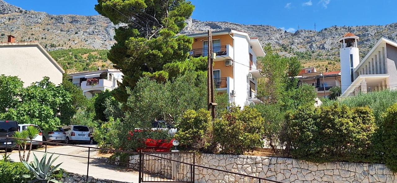 Summerhouse Duće Omiš - B&B Duće