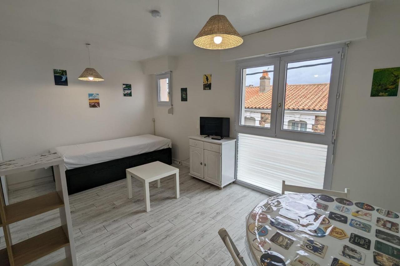 Pleasant seaside studio - B&B Les Sables-d'Olonne