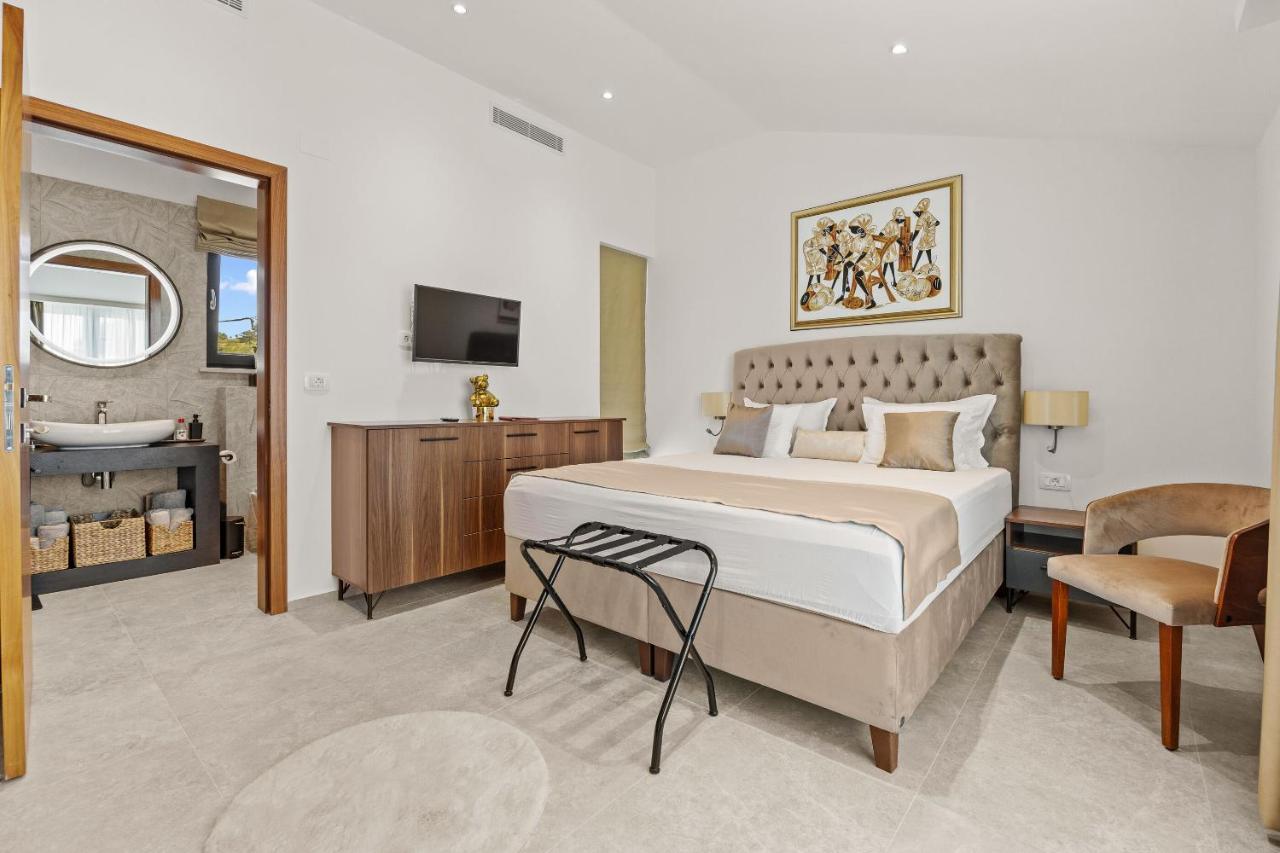 Villa mit 4 Schlafzimmern